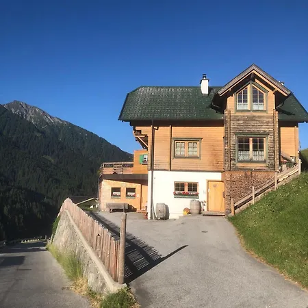 アパート Peerfect